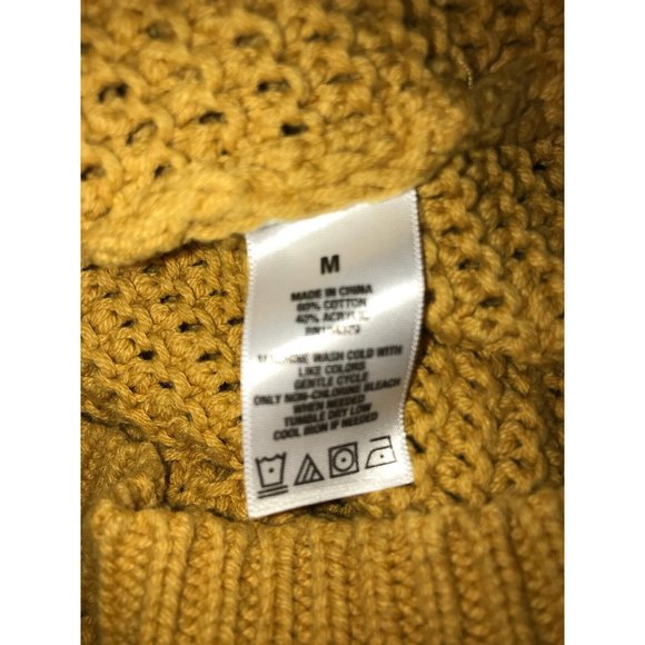 Aeropostale Gold Cable Knit Pull Over Sweater Womans Medium Preowned - Picture 5 of 5